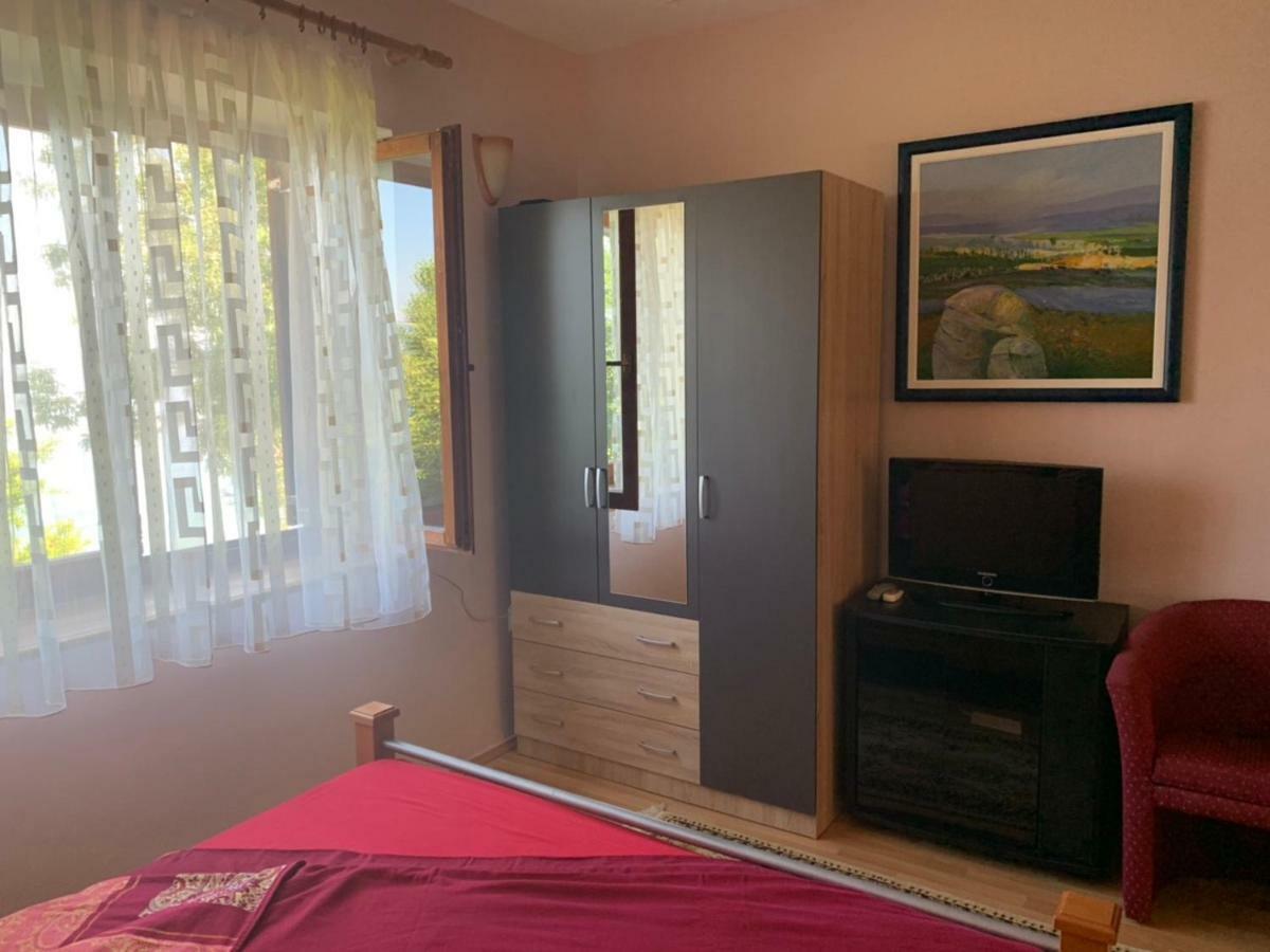 Apartments Villa Boris Ohrid Buitenkant foto