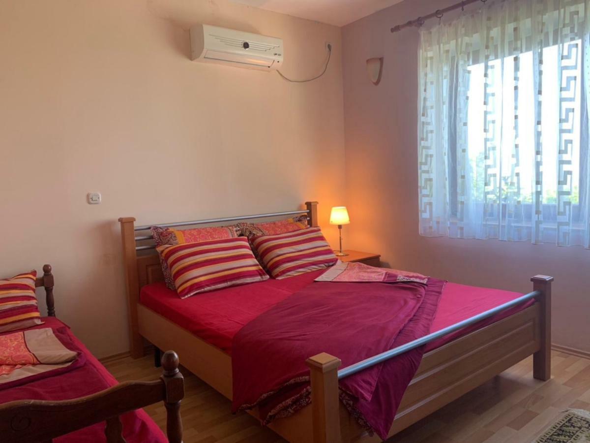 Apartments Villa Boris Ohrid Buitenkant foto